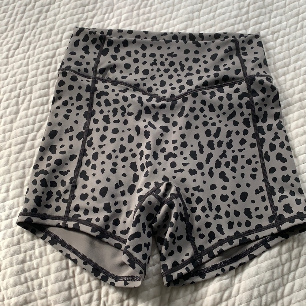 Balance athletica shorts